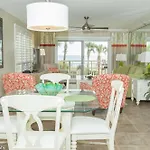 Destin Towers By Holiday Isle