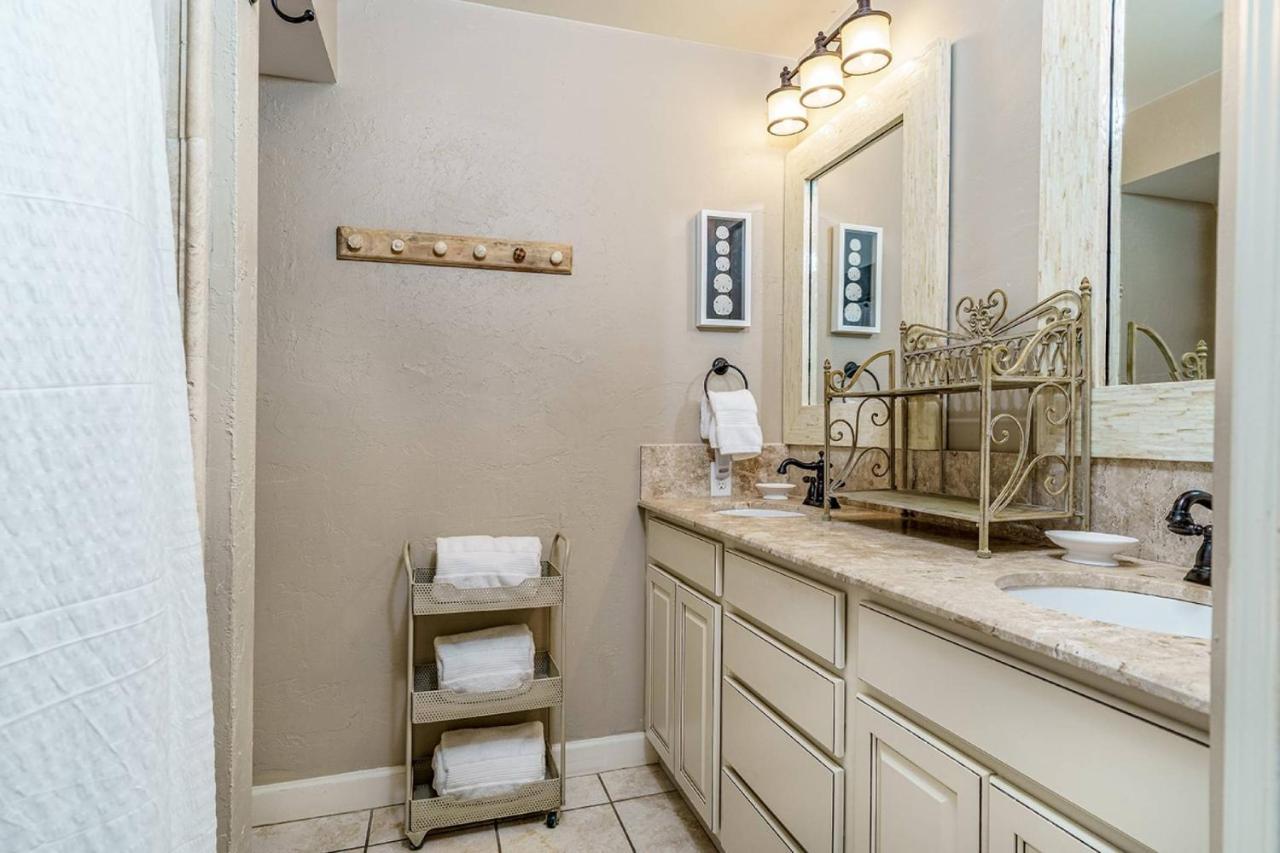 Manor 508 Destin