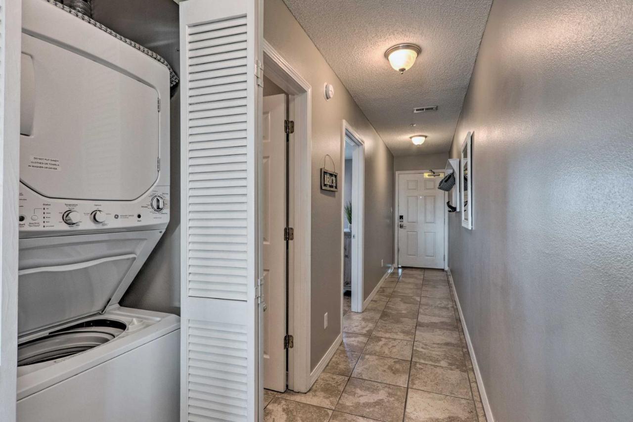 Well-appointed Family On Miramar Beach!
