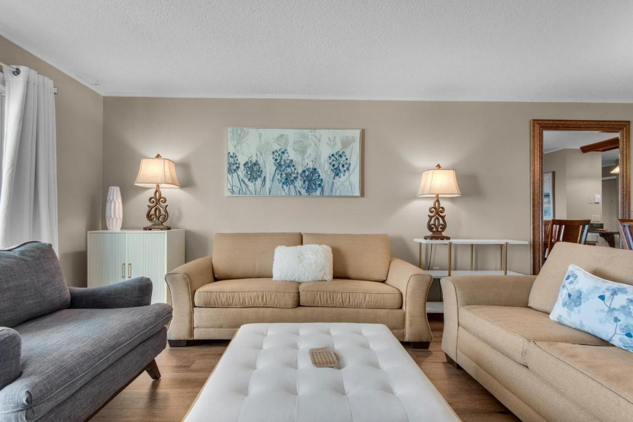 The Islander 302 Apartment