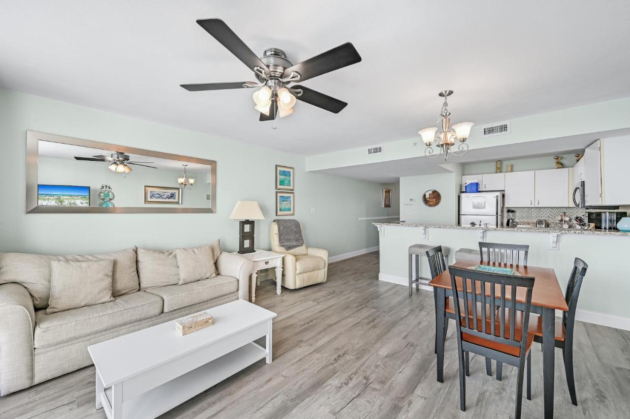Apartment Front 16th Flr, Ocean View, New Upgrades *