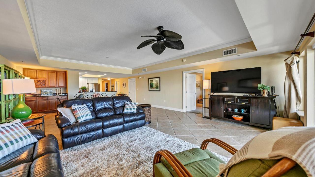 Harbor Landing 203b - Spacious With Views Of The Harbor And Gulf Holiday home *