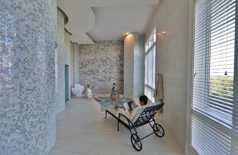 The Henderson, A Salamander & Resort