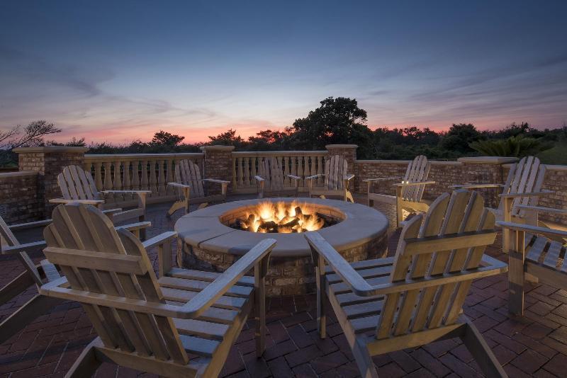 Resort The Henderson, A Salamander & Destin