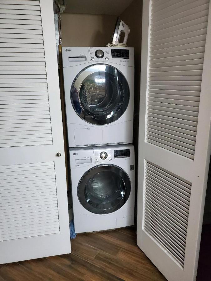 Updated Sixth Floor Gulf Front With Washer And Dryer * Destin