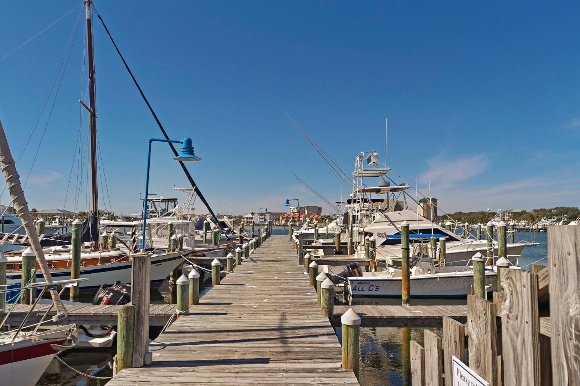 Sandpiper Cove #8245 Apartment *