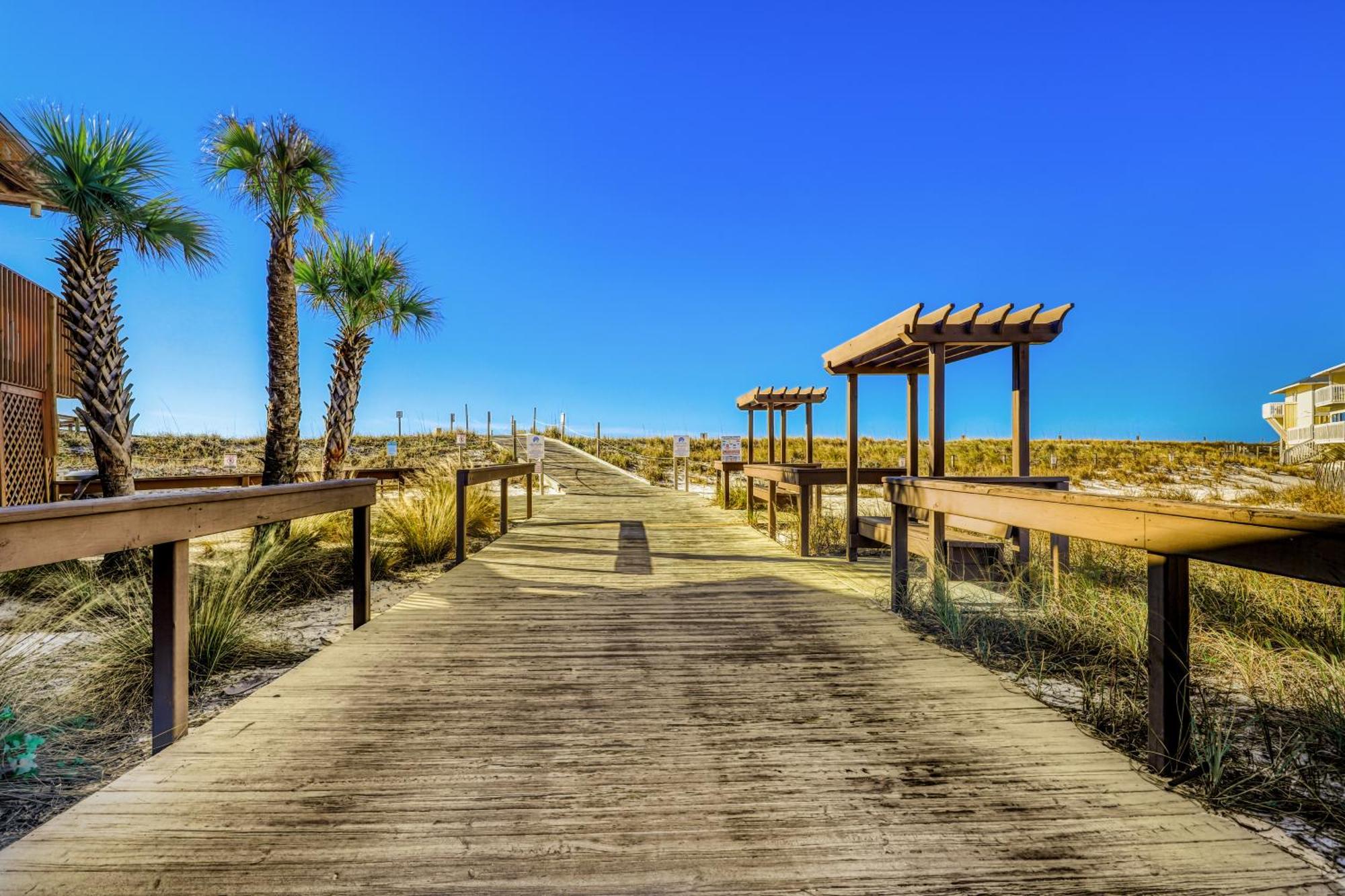 Hotel ​sandpiper Cove *