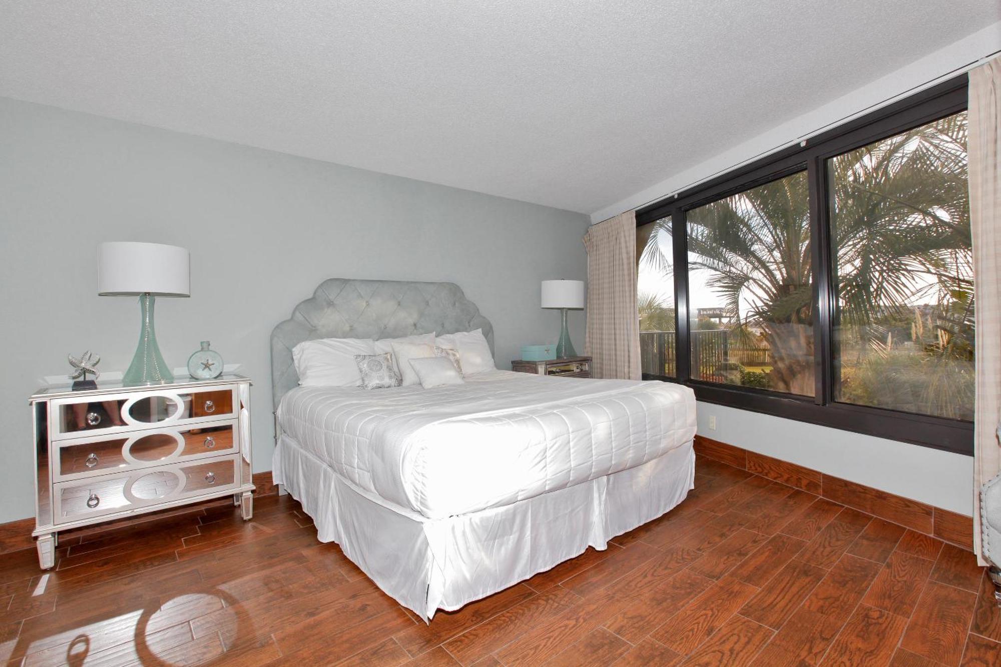 Apartment Beachside I By Panhandle Getaways Destin