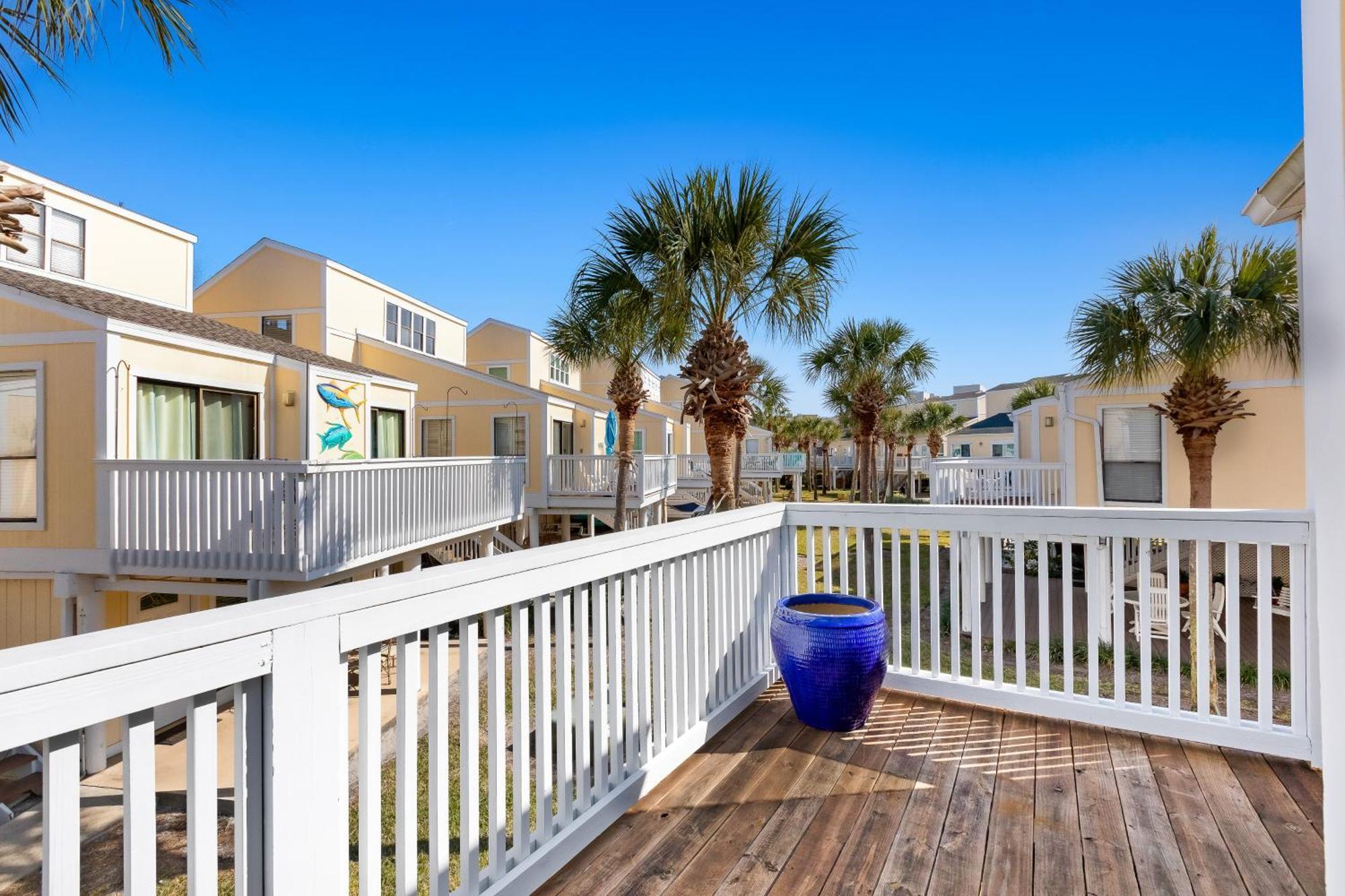 Hotel ​sandpiper Cove *