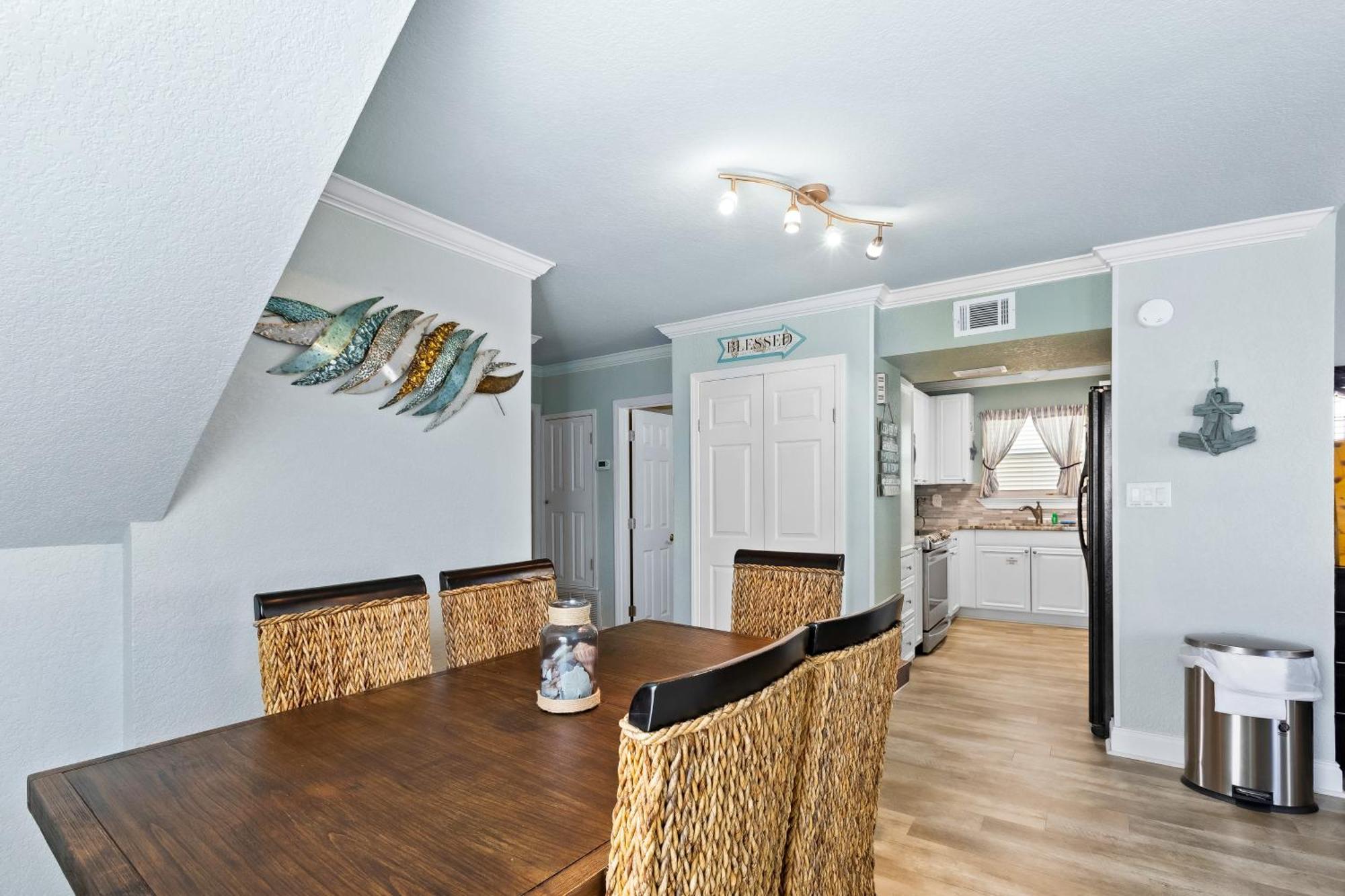 ​sandpiper Cove Hotel