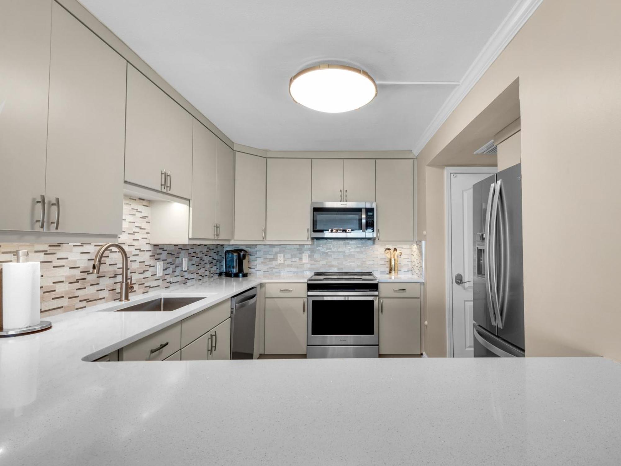 Apartment House 202b By Newman-dailey *