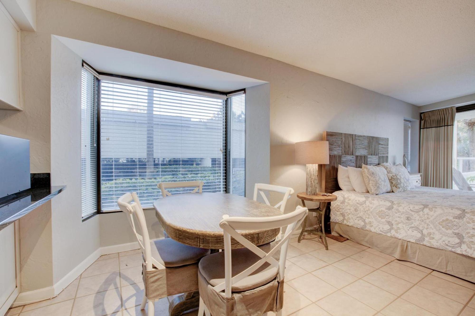 Beachside Ii By Panhandle Getaways