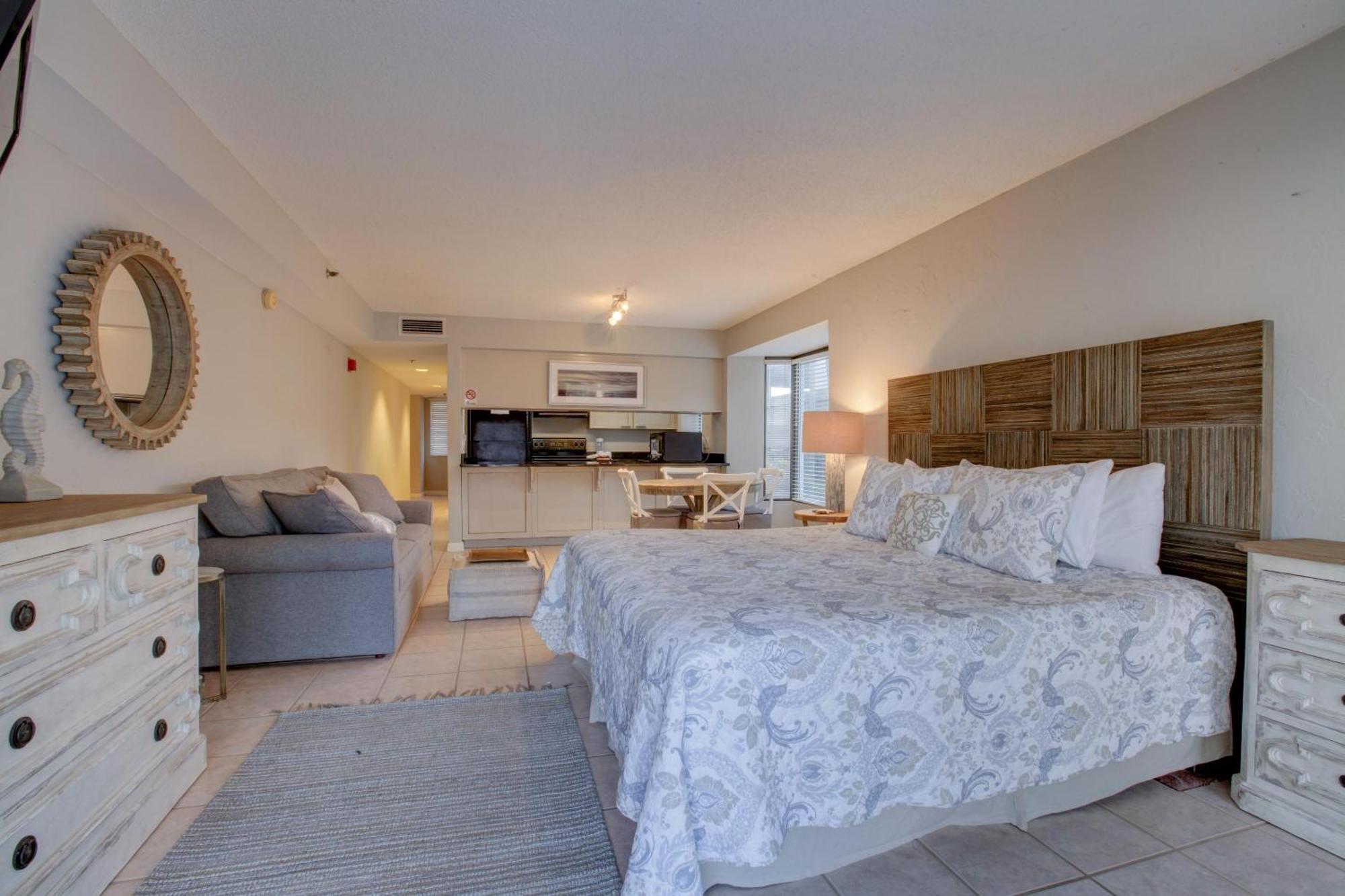 Apartment Beachside Ii By Panhandle Getaways