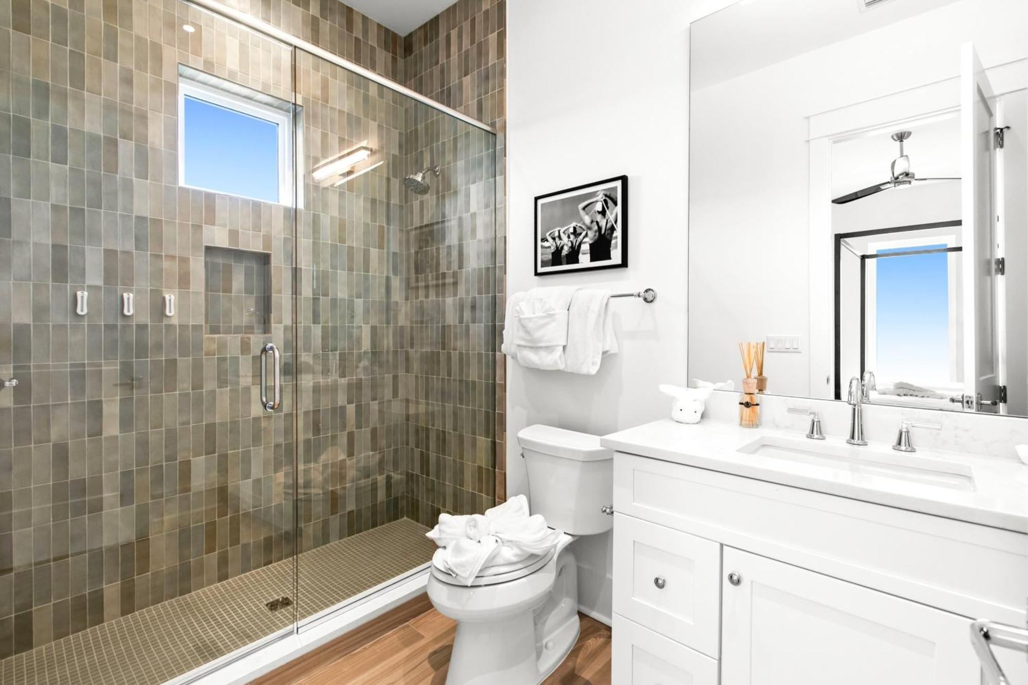 Queen Of Crystal Shores Luxury Beachfront Retreat