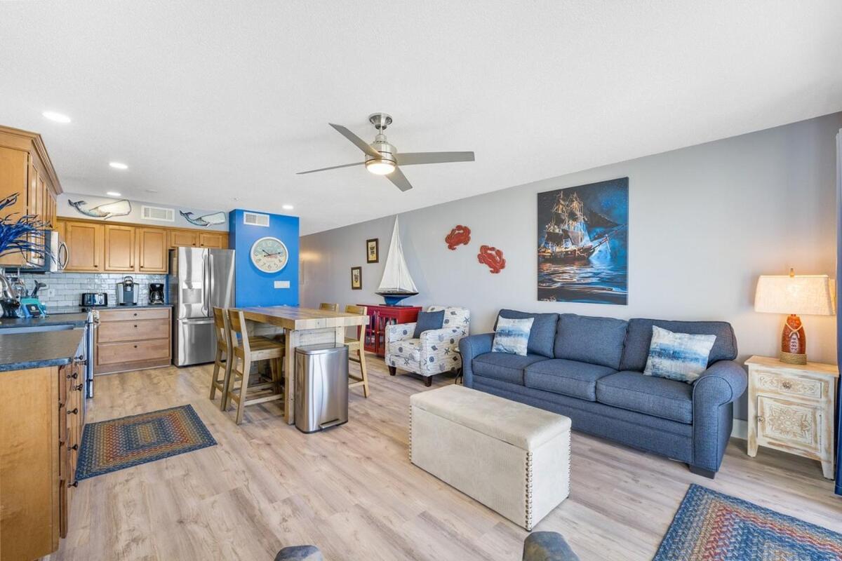 Apartment Crystal Sands 110a