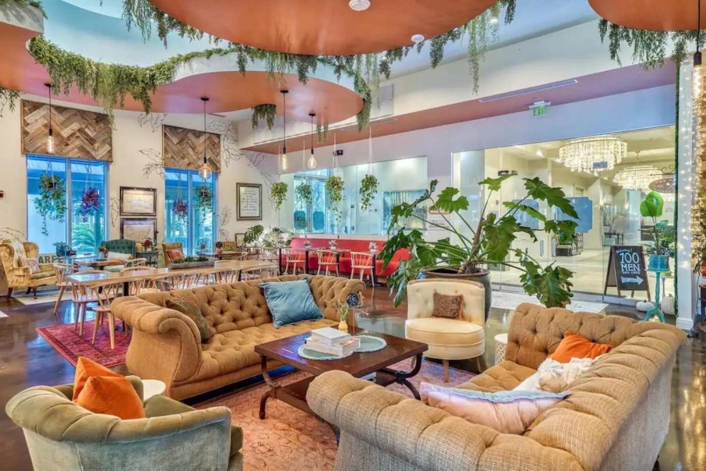 Sunrise Surprise 9th Floor 2br 2 Ba King Shuttle, Heated Pool! Destin