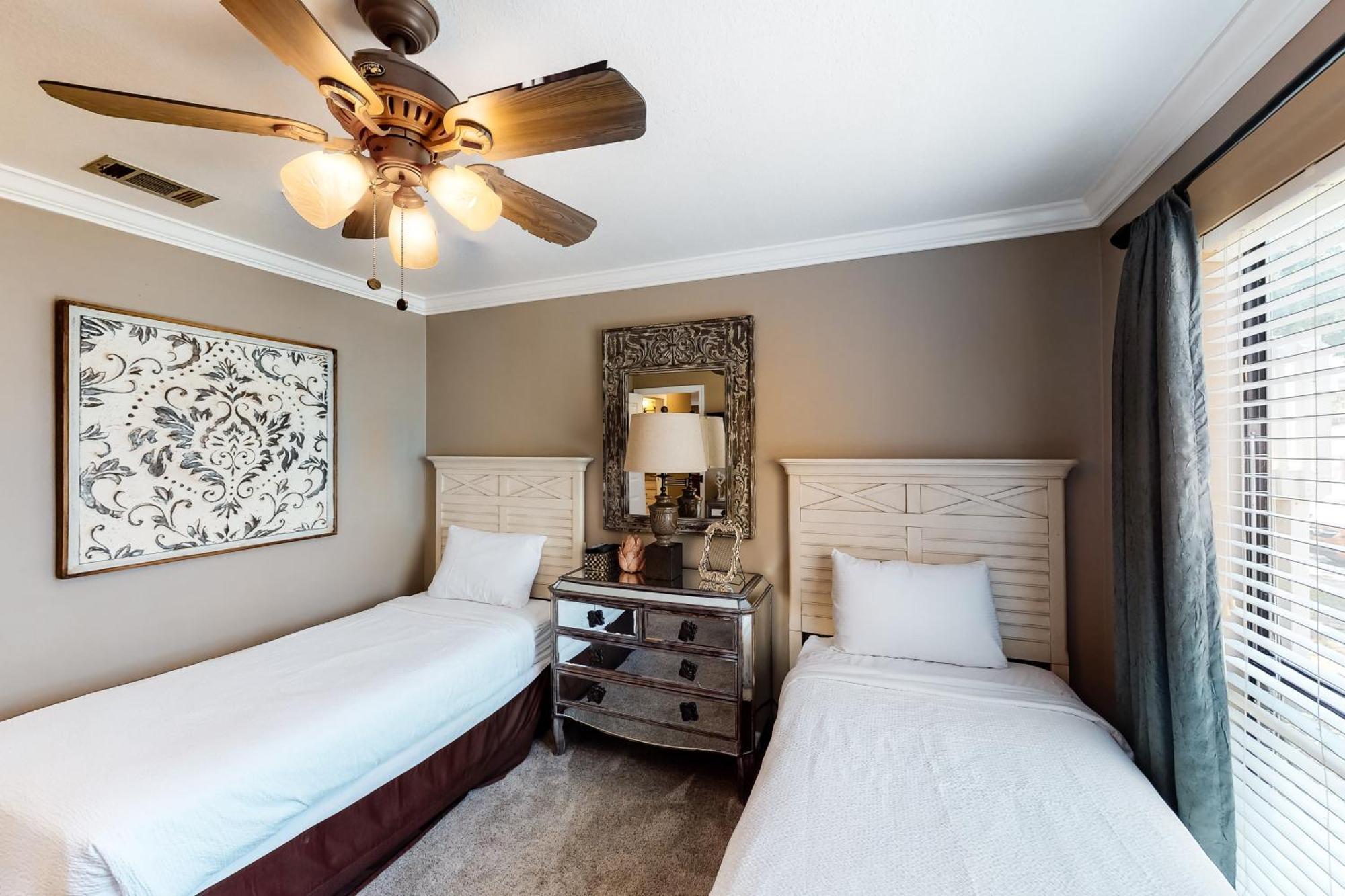 ​sandpiper Cove Hotel