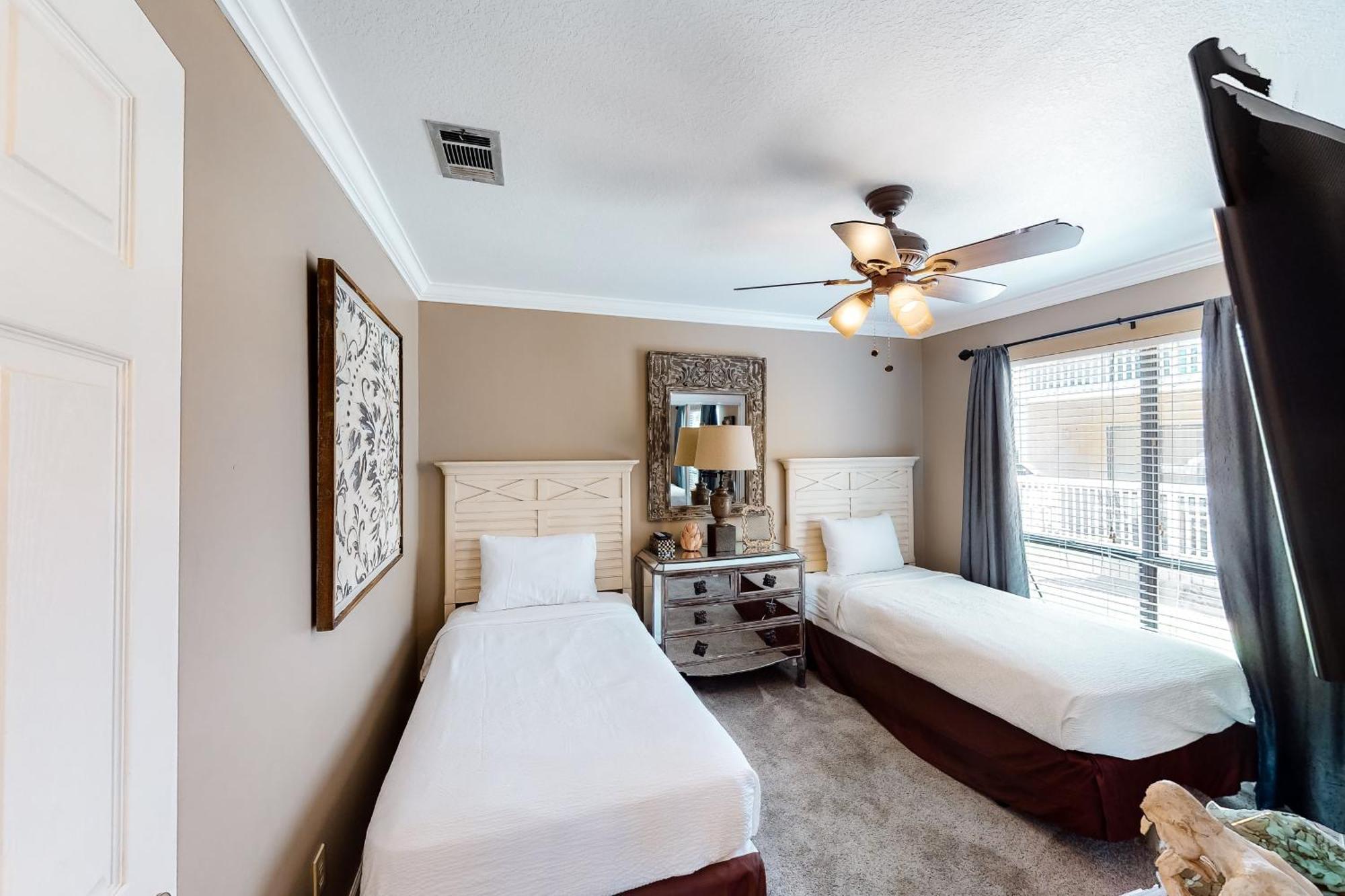 ​sandpiper Cove *