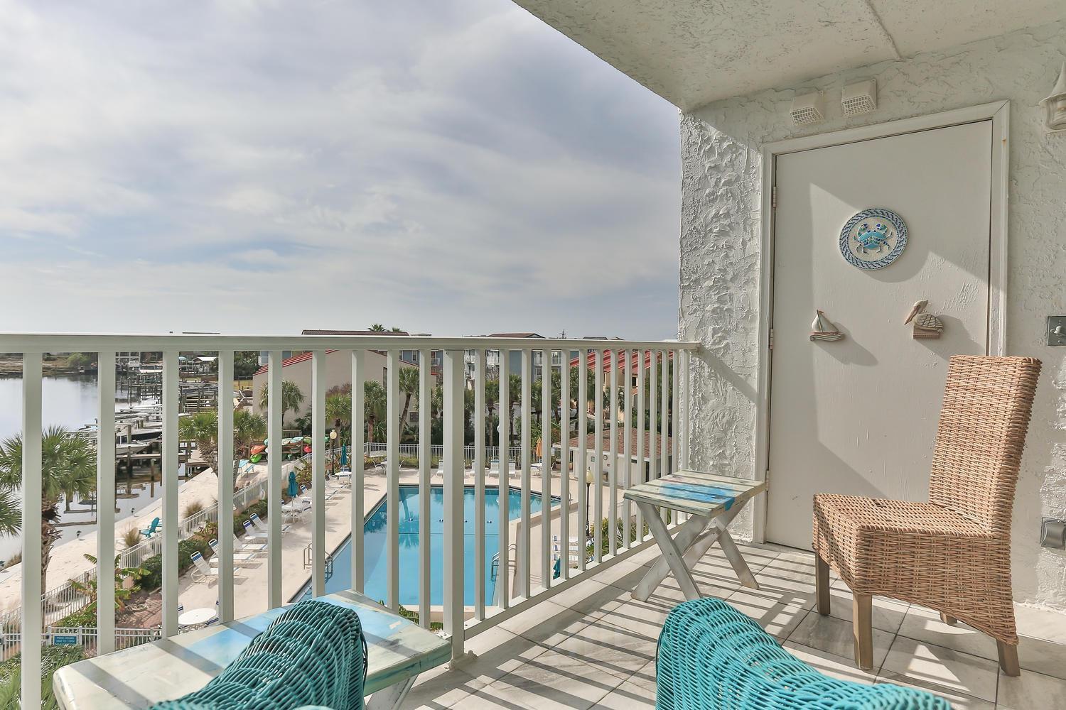Holiday home Dolphin Point 402c - 2br Updated With Harbor And Gulf Views *