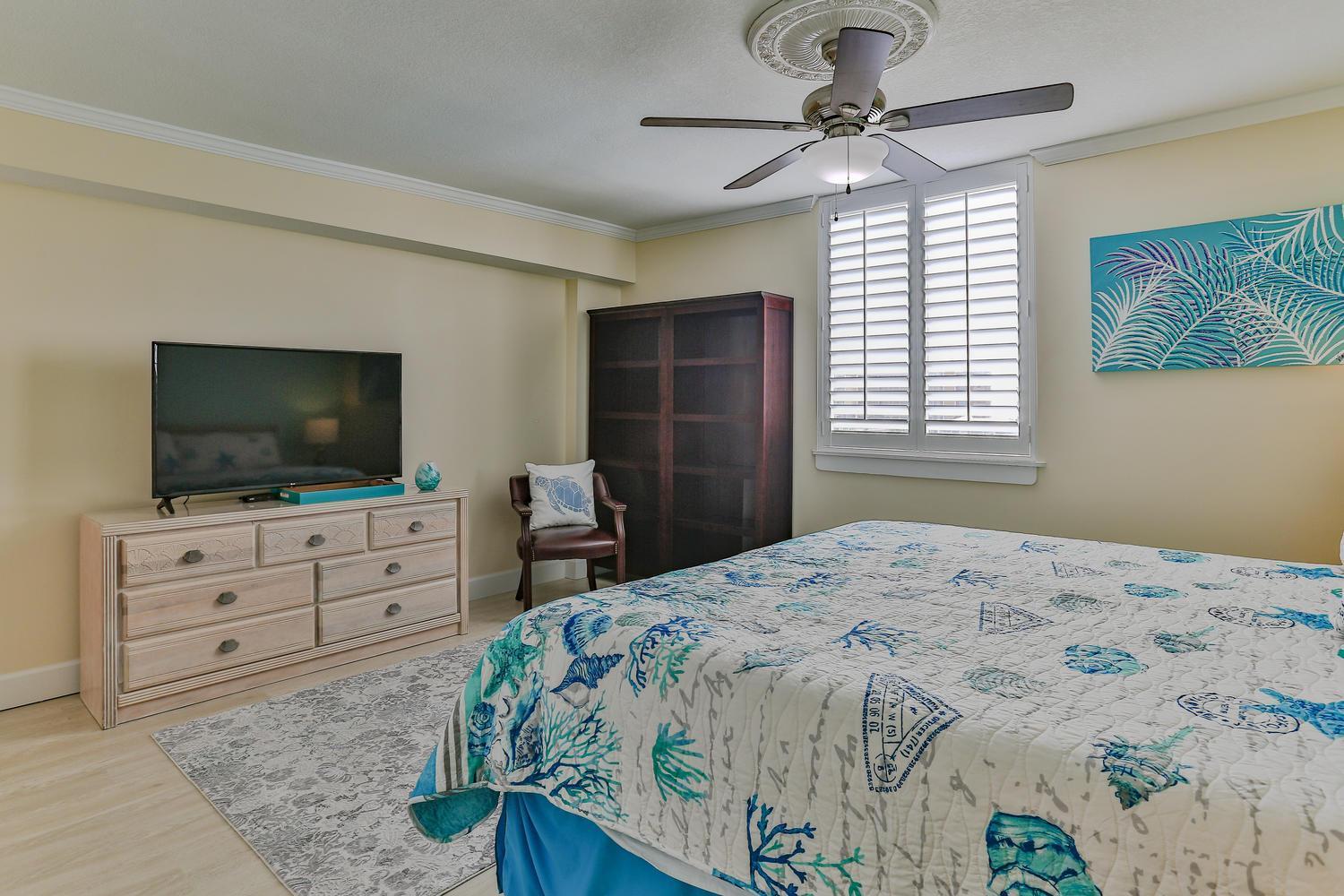 Dolphin Point 402c - 2br Updated With Harbor And Gulf Views Holiday home