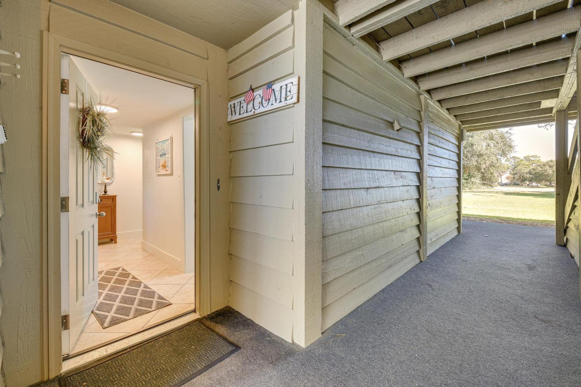 Apartment Miramar With Pool Access Walk To Beach! *