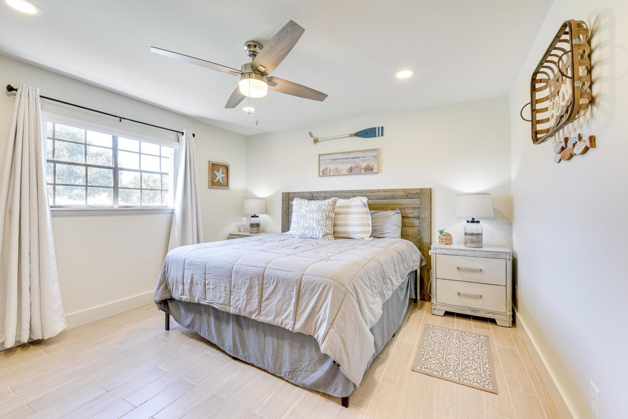 Apartment Miramar With Pool Access Walk To Beach!