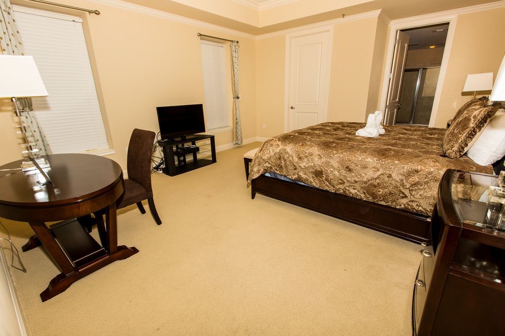Harbor Landing By Isle 4*