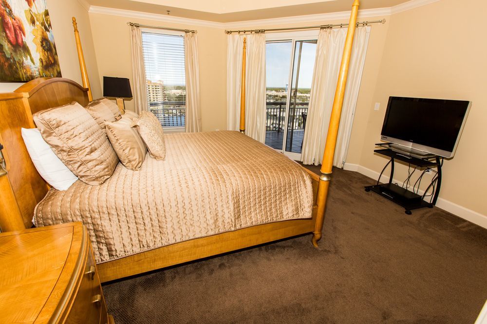 Harbor Landing By Isle Hotel 4*