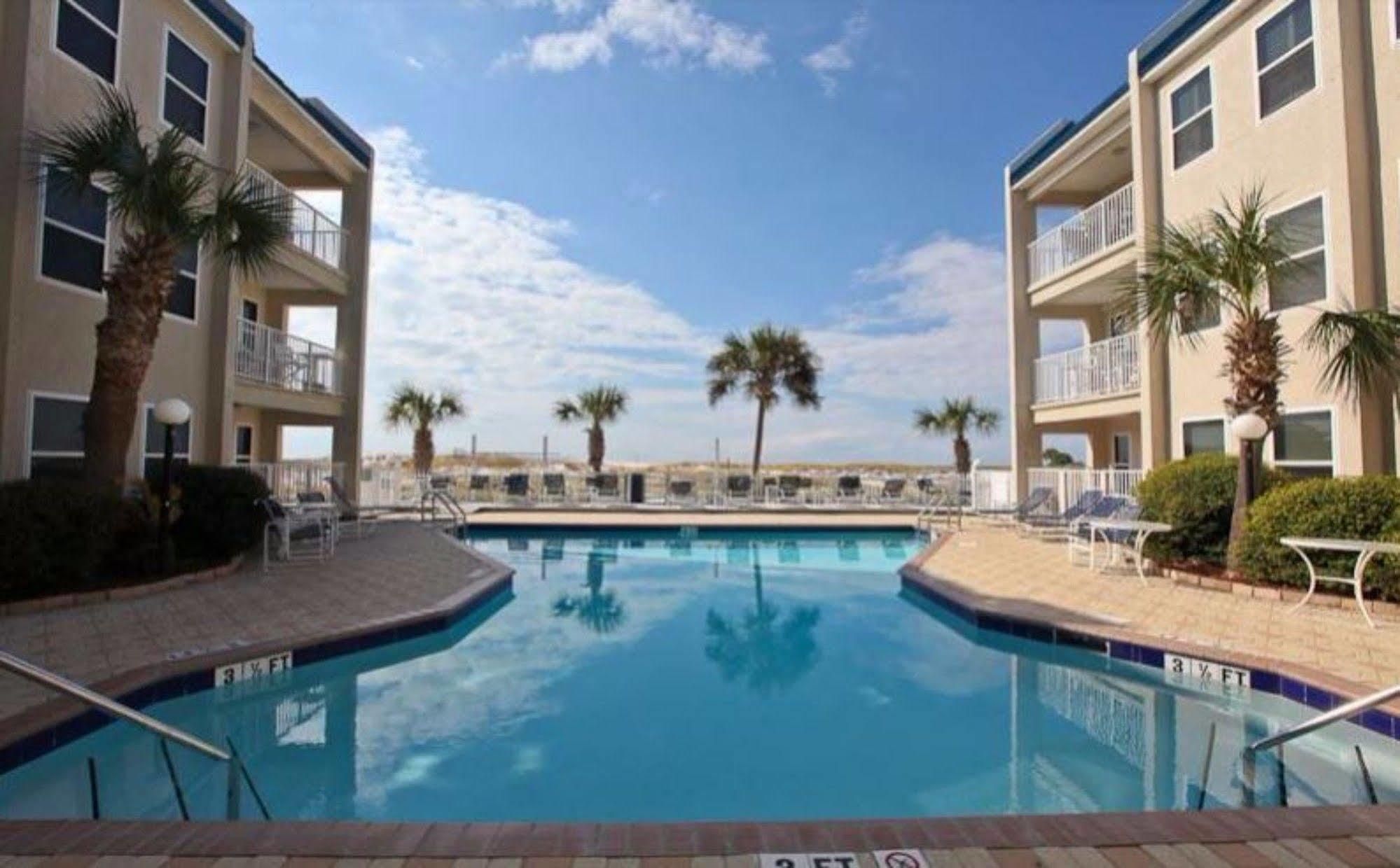 Poolside By Isle Hotel Destin