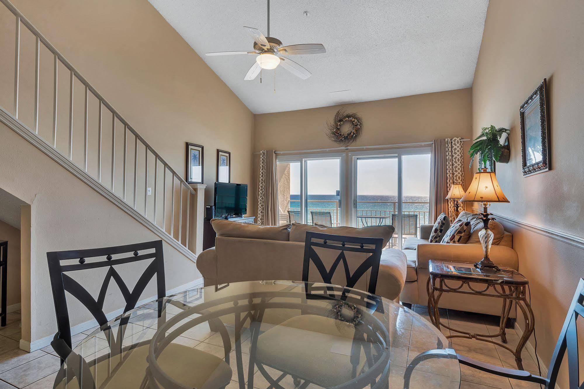 Apartment Crystal Sands