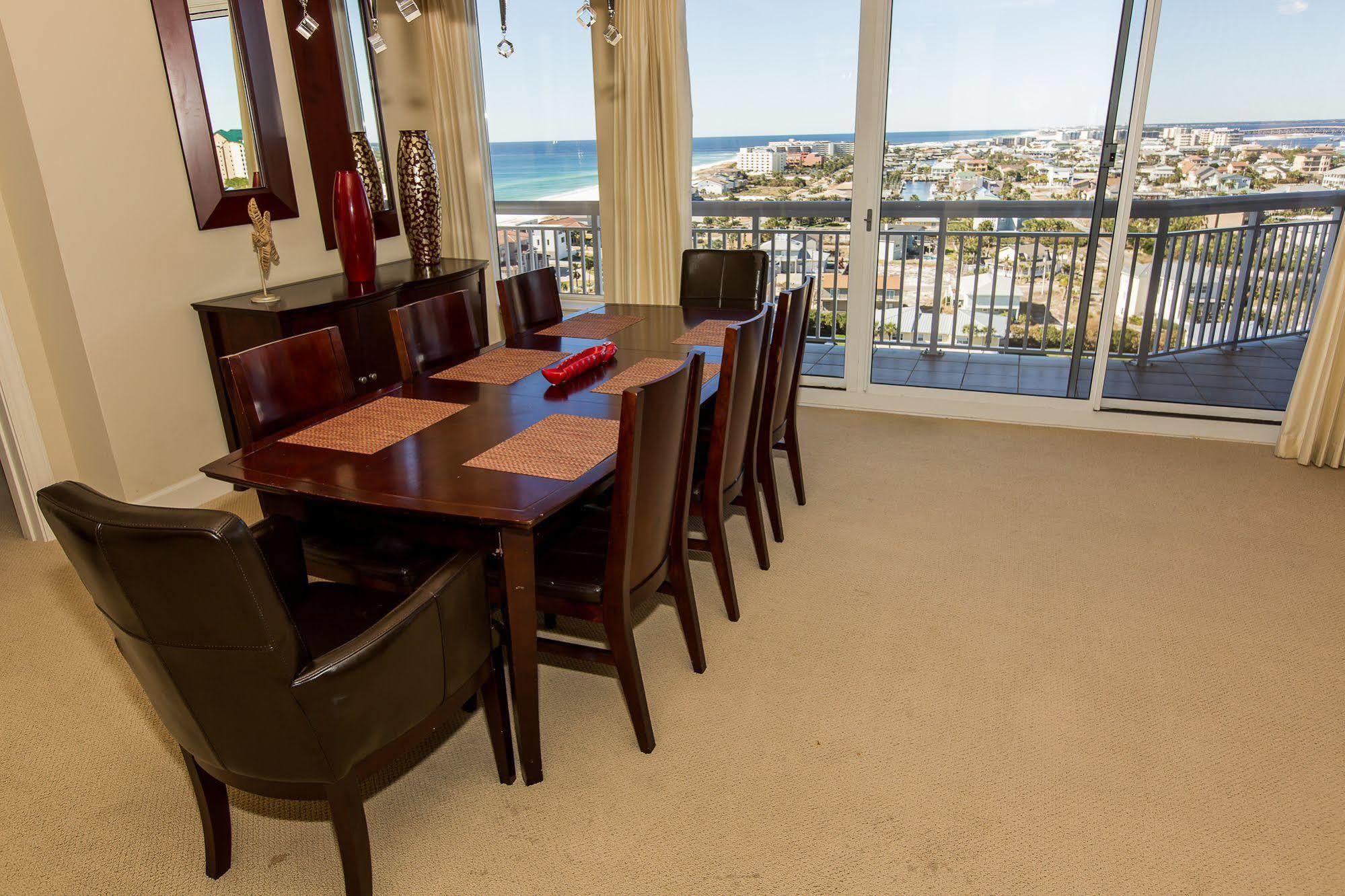Hotel Harbor Landing By Isle