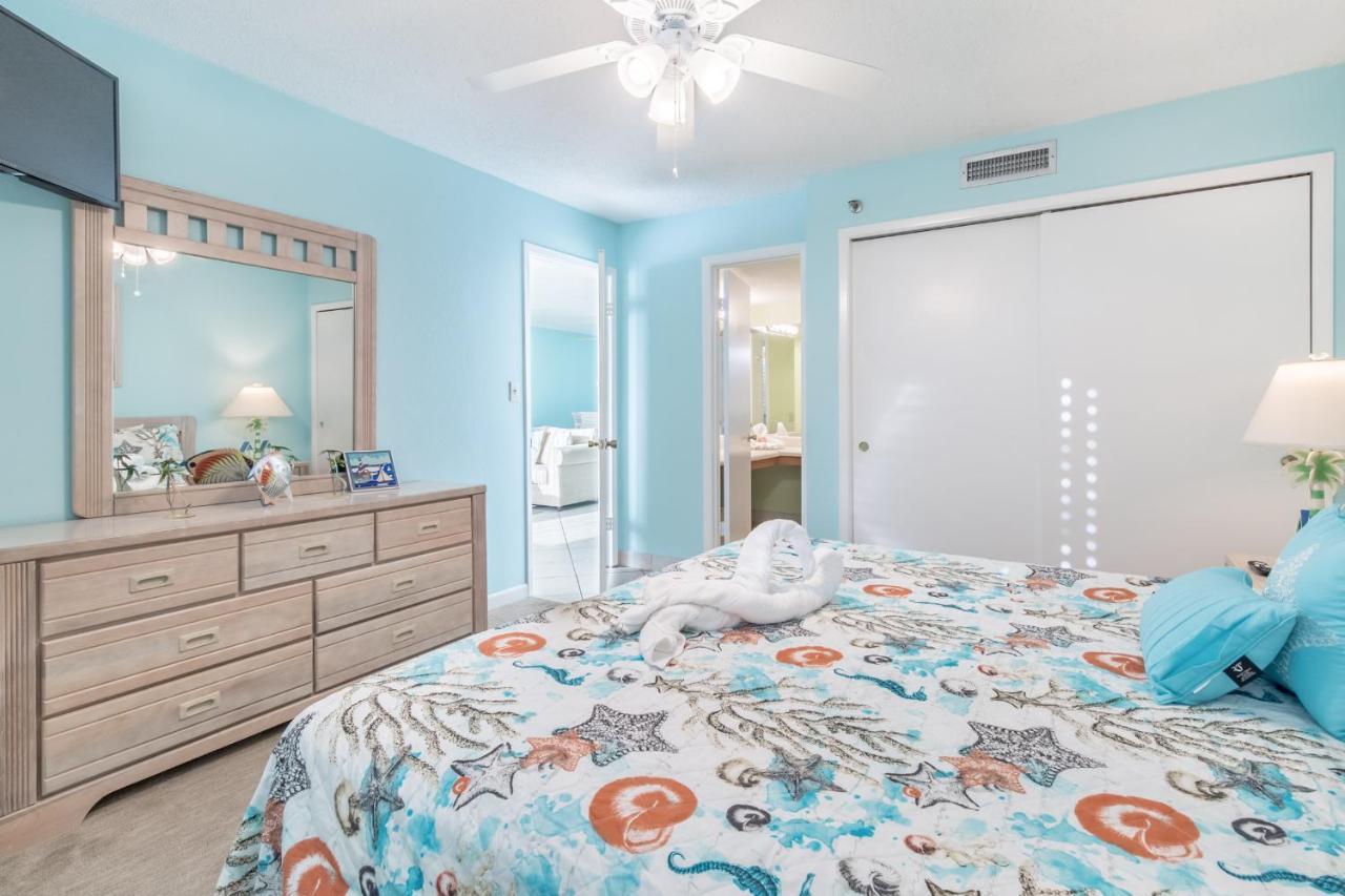 The Islander 416 * Destin