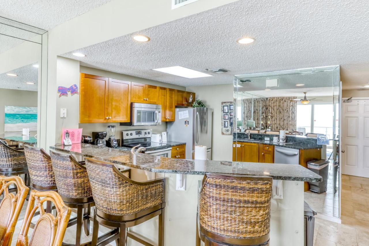 Sterling Sands 406