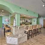 Gulf View Destin Condo With Resort Pool And Spa!