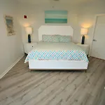 Sleeps 8 - Renovated Beachfront Condo At Westwinds, Sandestin With Gulf Views, Private Beach Access