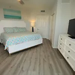 Sleeps 8 - Renovated Beachfront Condo At Westwinds, Sandestin With Gulf Views, Private Beach Access