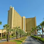 Pelican Beach Resort-Walkout Unit-On The Beach