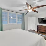 Crystal Villas 12B - Updated 2 Bedroom With Loft Beach Front Condo In The Heart Of Destin