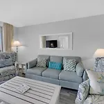Destin On The Gulf 404 - Amazing Views Just Steps Away From The Beach