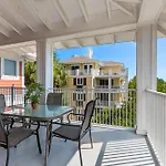Market Street Inn 448