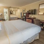 Days Inn By Wyndham Destin