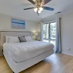 Chic Miramar Beach Condo With Pool Access!