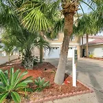 The Spyglass A 5 Bed 3 Bath House That Sleeps 14 And Just 67 Steps From The Beach