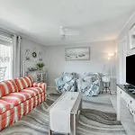 Canalfront Condo With Pool - Walk To Destin Beach!