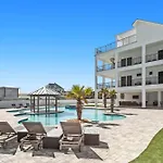 Bourbon Beach - Your Dream Vacation Destination