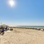 Sandestin Resort Condo With 6-Seater Golf Cart