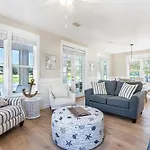 1328 Laurel Grove \'Sea La Vie\'
