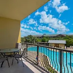 Beach Resort 310