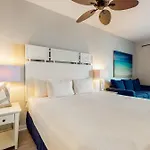 Sandestin Luau 6525