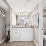 Mainsail Breeze With Heated Pool And Tennis